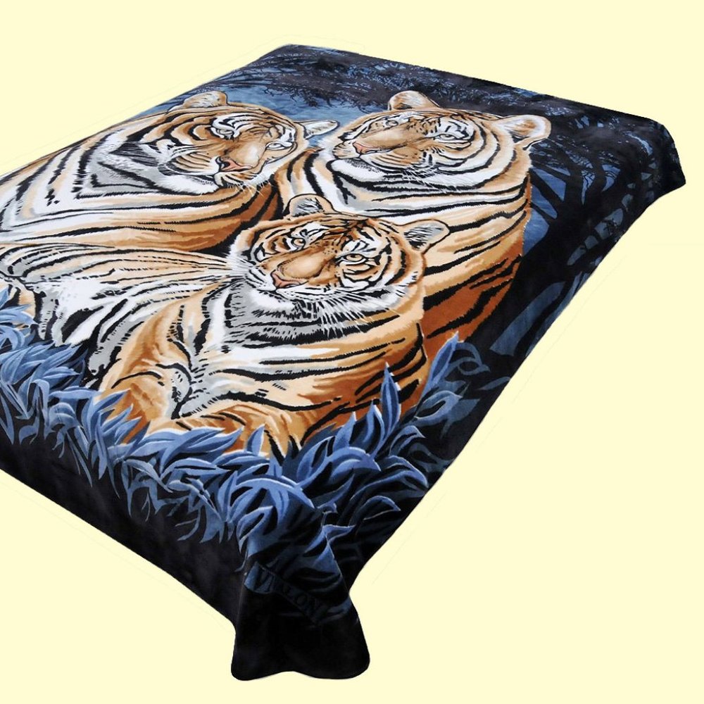 Solaron King 3 Tigers Mink Blanket Blue Background